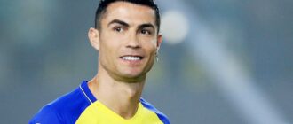رد رونالدو على فوز النصر في المباراة ، حيث سجل الهدف 921 في مسيرته