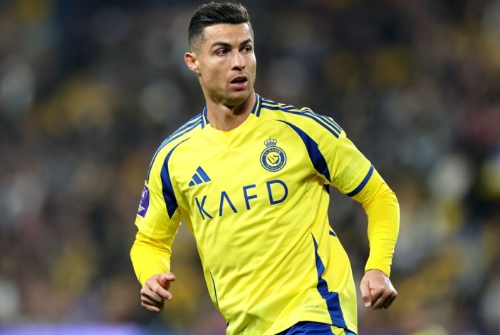 رد رونالدو بجملة واحدة على تعادل النصر ضد الشباب