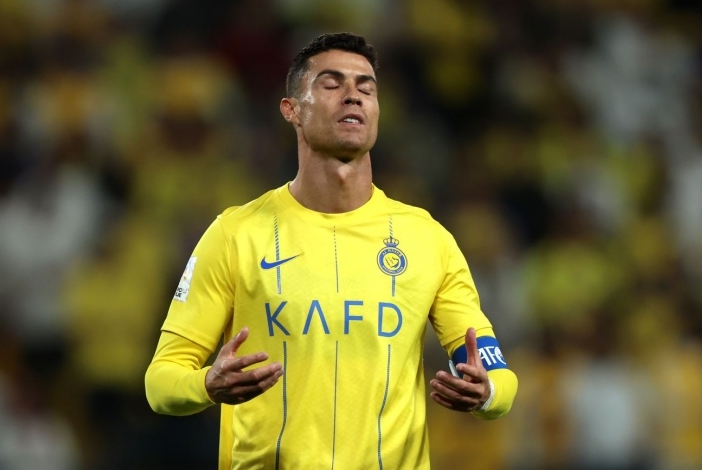 "انتهى هذا الفصل ، شكرا لك."كريستيانو رونالدو - عن مباراة النصر الأخيرة في الموسم