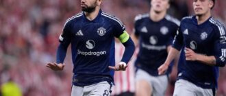 برونو فرنانديز يحتفل بهدف رونالدو ضد أتليتيك