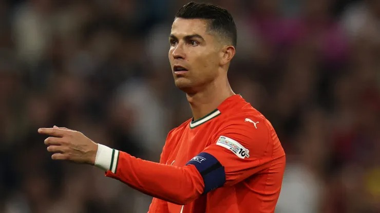 ابنة كريستيانو رونالدو ينضم للمنتخب البرتغالي تحت 16 سنة

